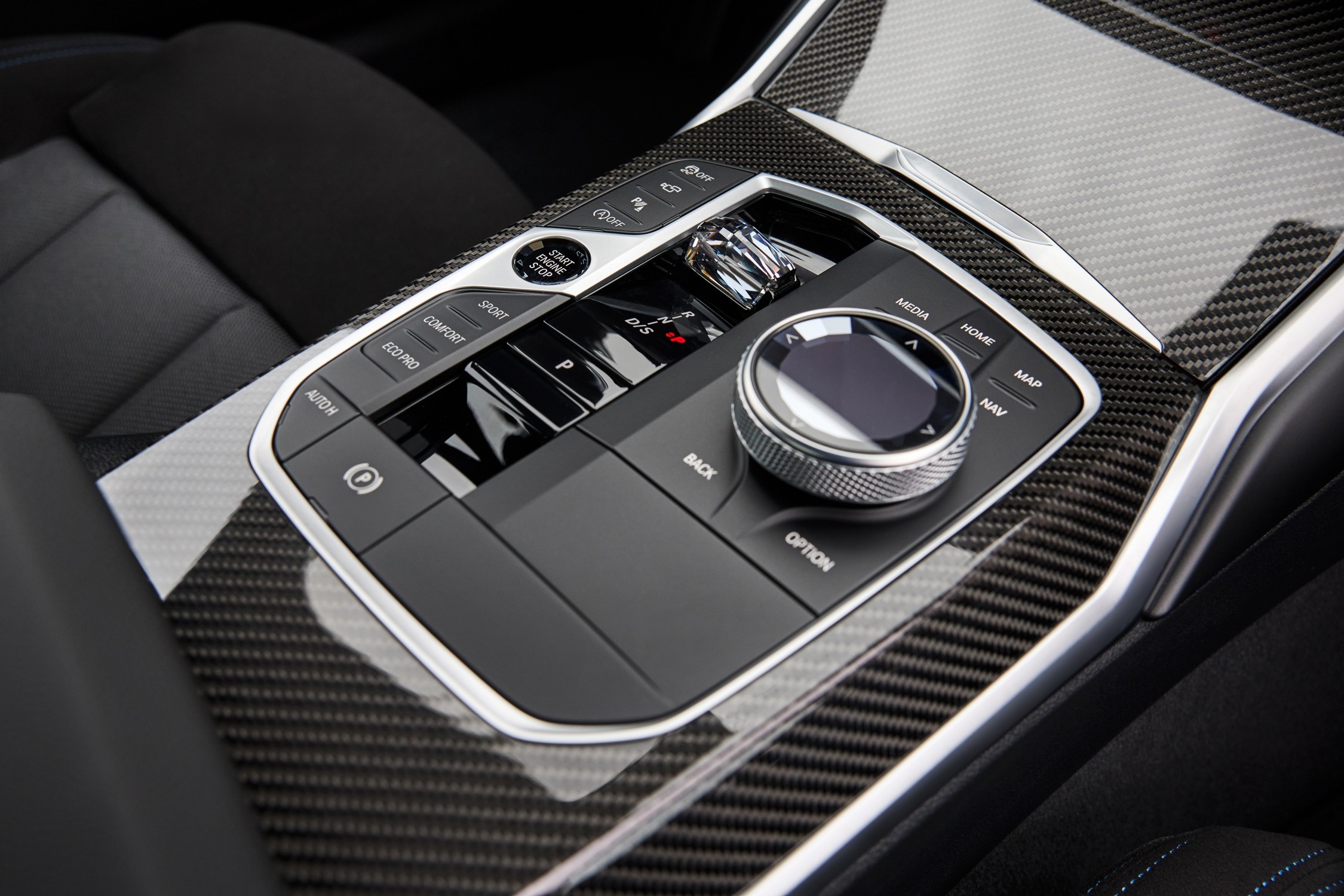 2025 BMW 3 Series Controls