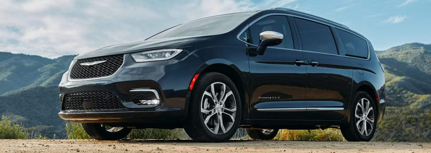 2024 Chrysler Pacifica for Sale near Naperville, IL