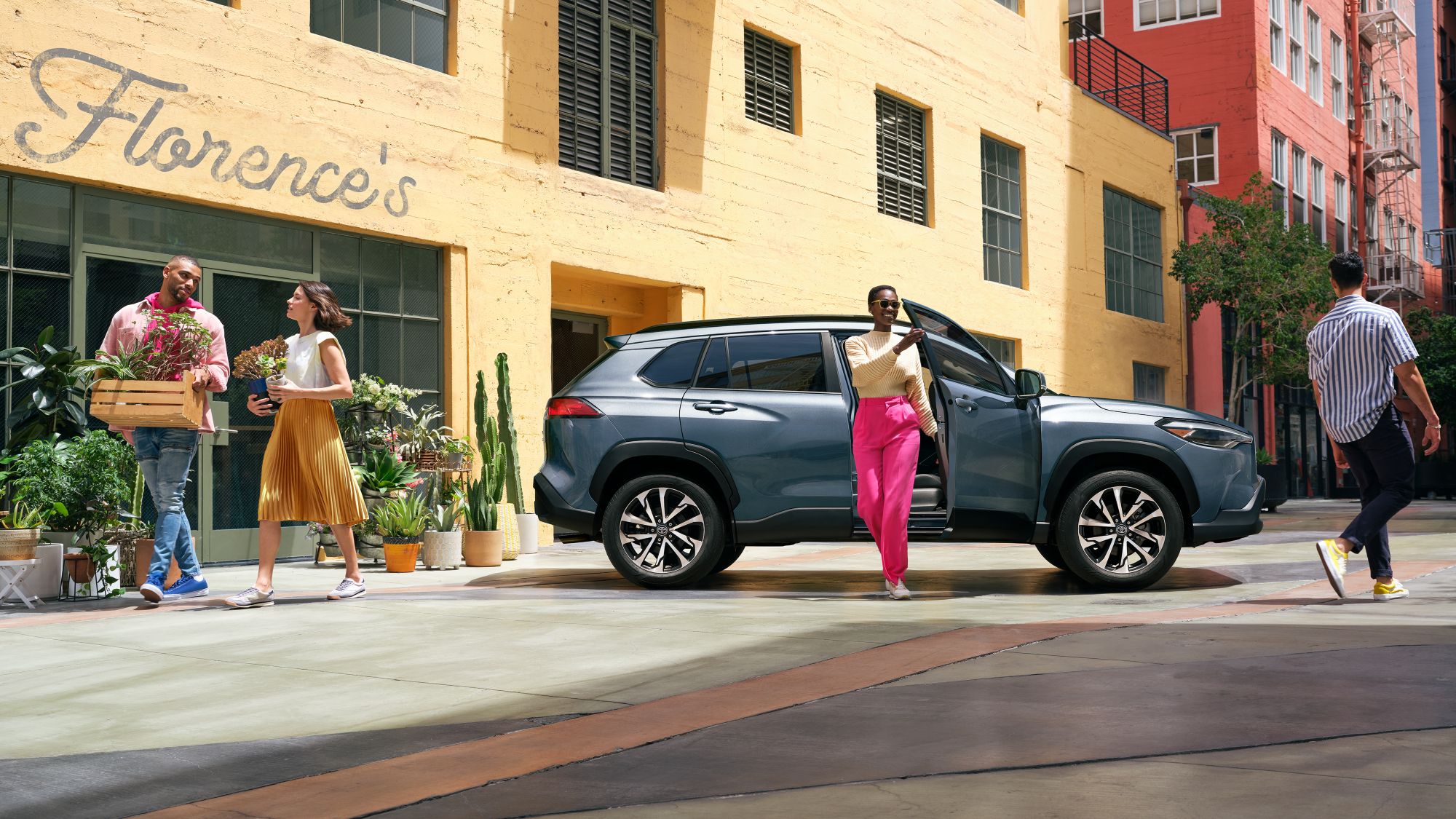 2024 Toyota Corolla Cross XLE Overview in Rockford, IL