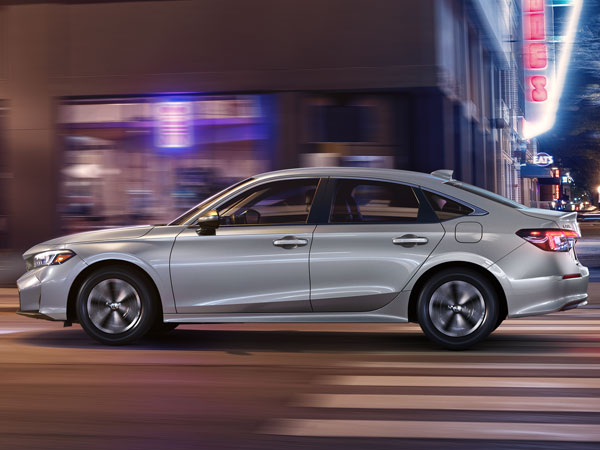 2025 Honda Civic Sedan Side Angle