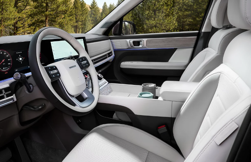 2024 Hyundai SANTA FE Front Row