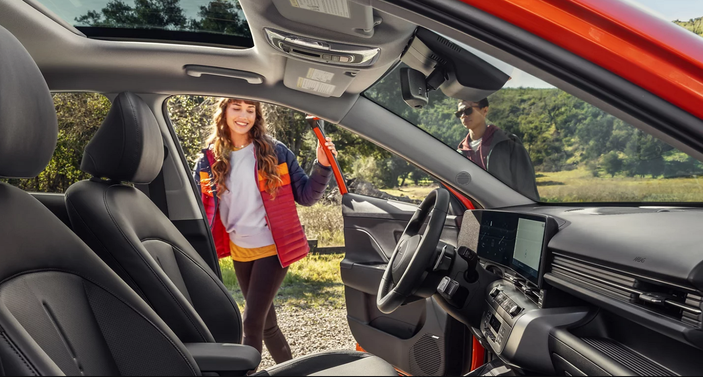 2024 Hyundai KONA Front Cabin