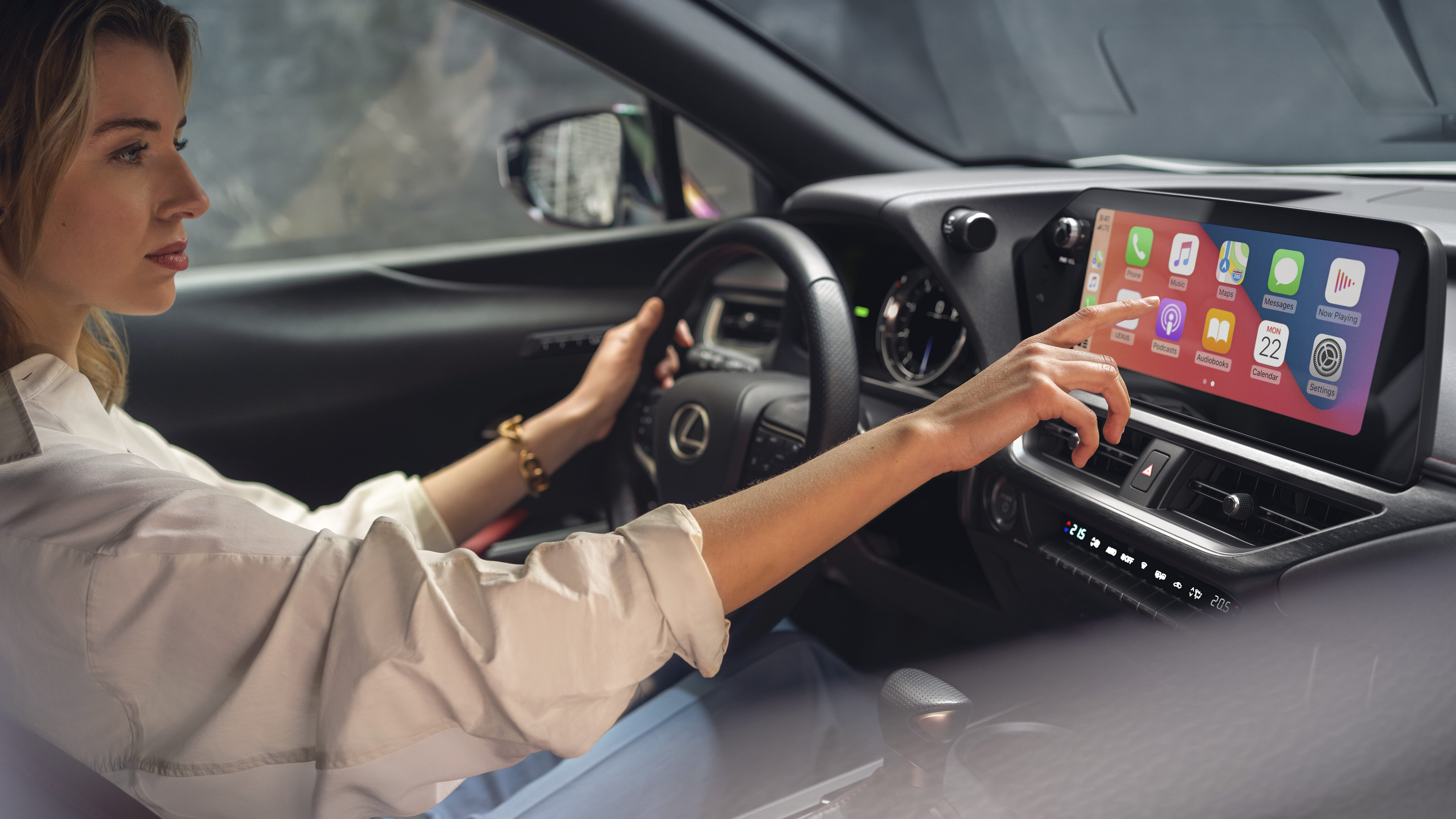 Apple CarPlay® in the 2024 Lexus UX 250h
