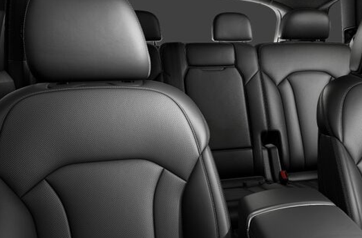 2025 Q7 Seating