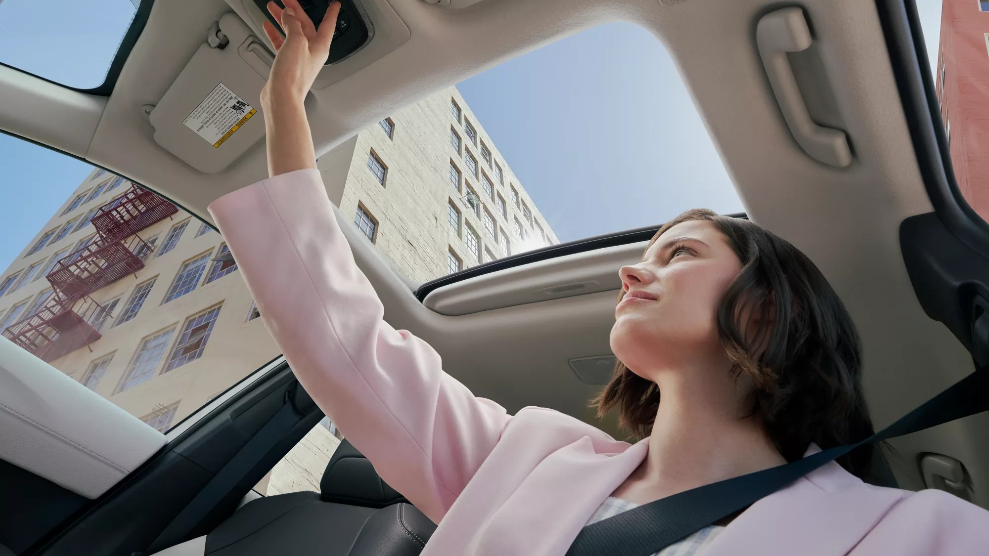 2024 Toyota Corolla Cross Moonroof