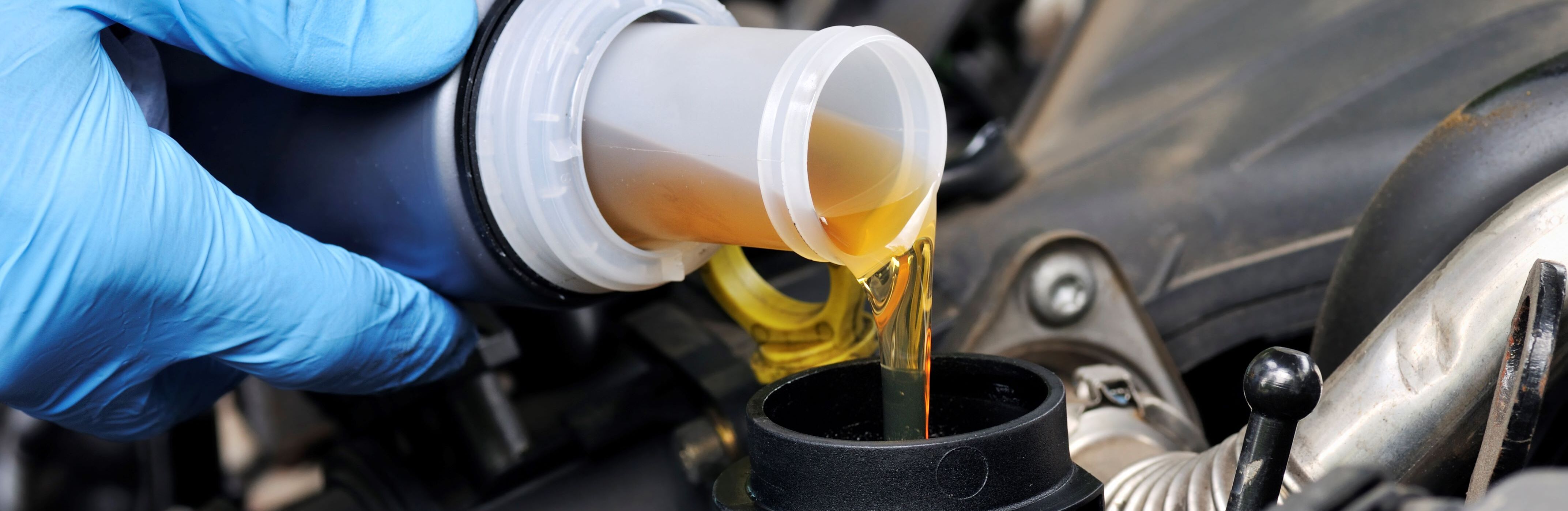 Synthetic vs Conventional Oil in Houston, TX