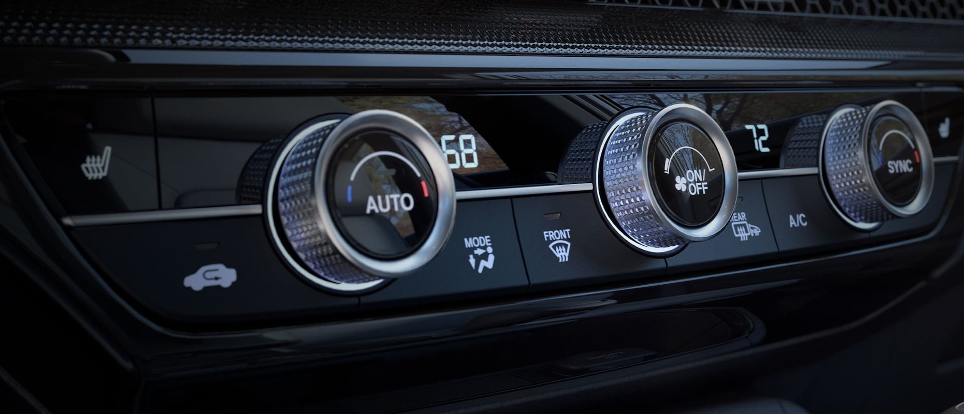 2025 Honda CR-V Hybrid Dual-Zone Automatic Climate Control