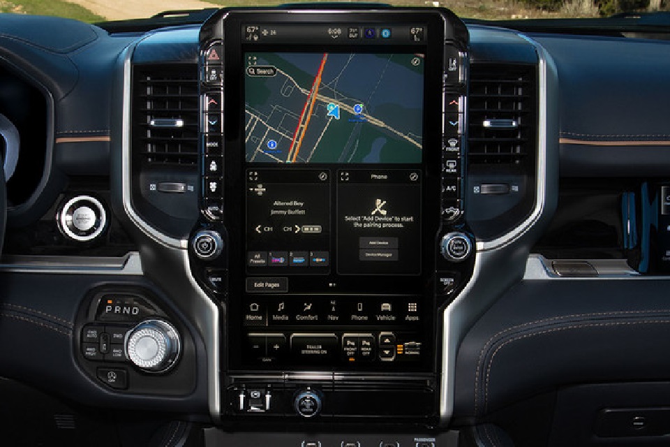 2025 Ram 1500 Touchscreen