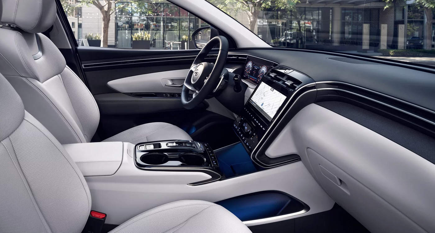 2024 Hyundai TUCSON Hybrid Front Cabin