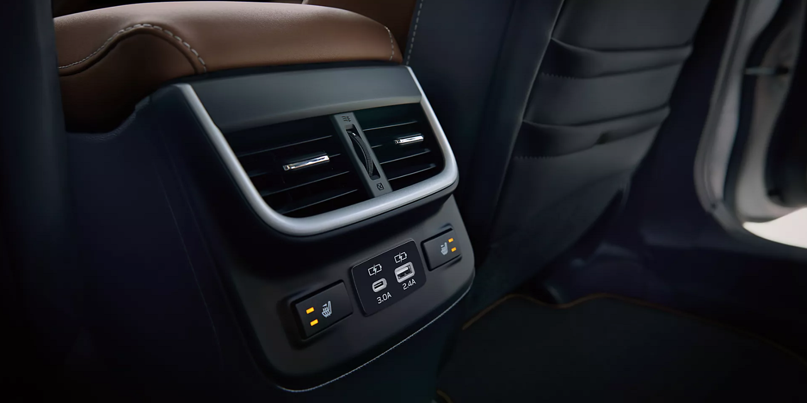 2025 Subaru Legacy Second Row Console