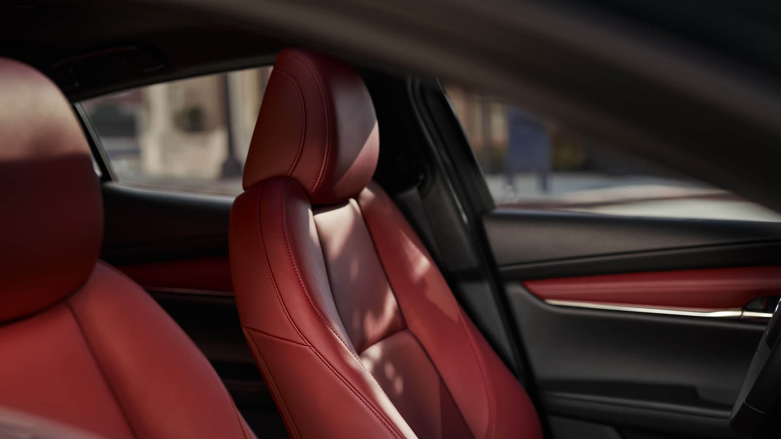 2025 MAZDA3 Hatchback Front Seats