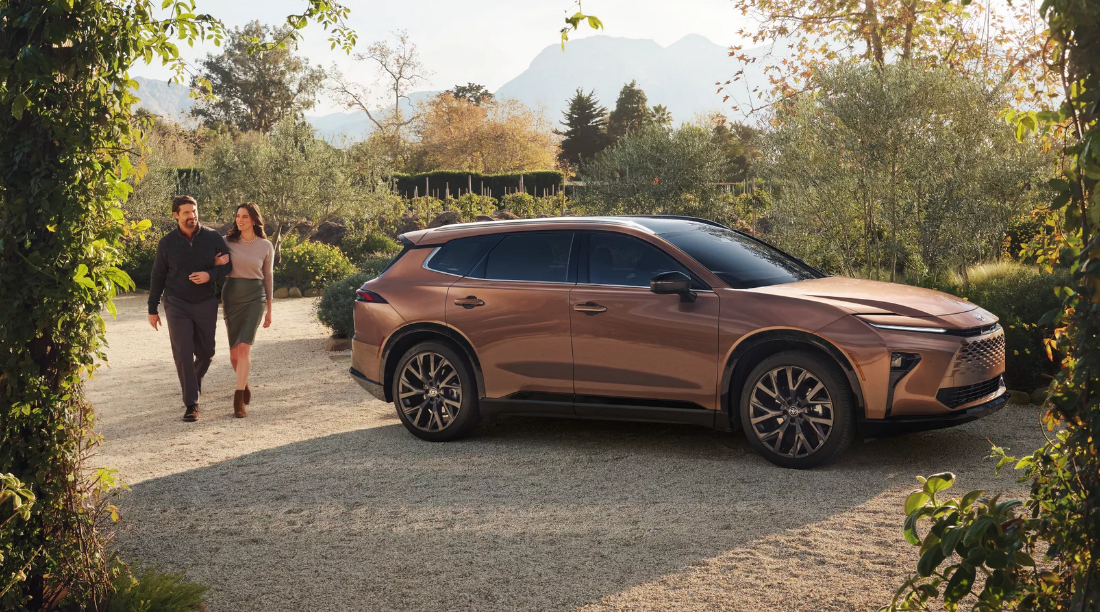 2025 Toyota Crown Signia for Sale near Queens, NY