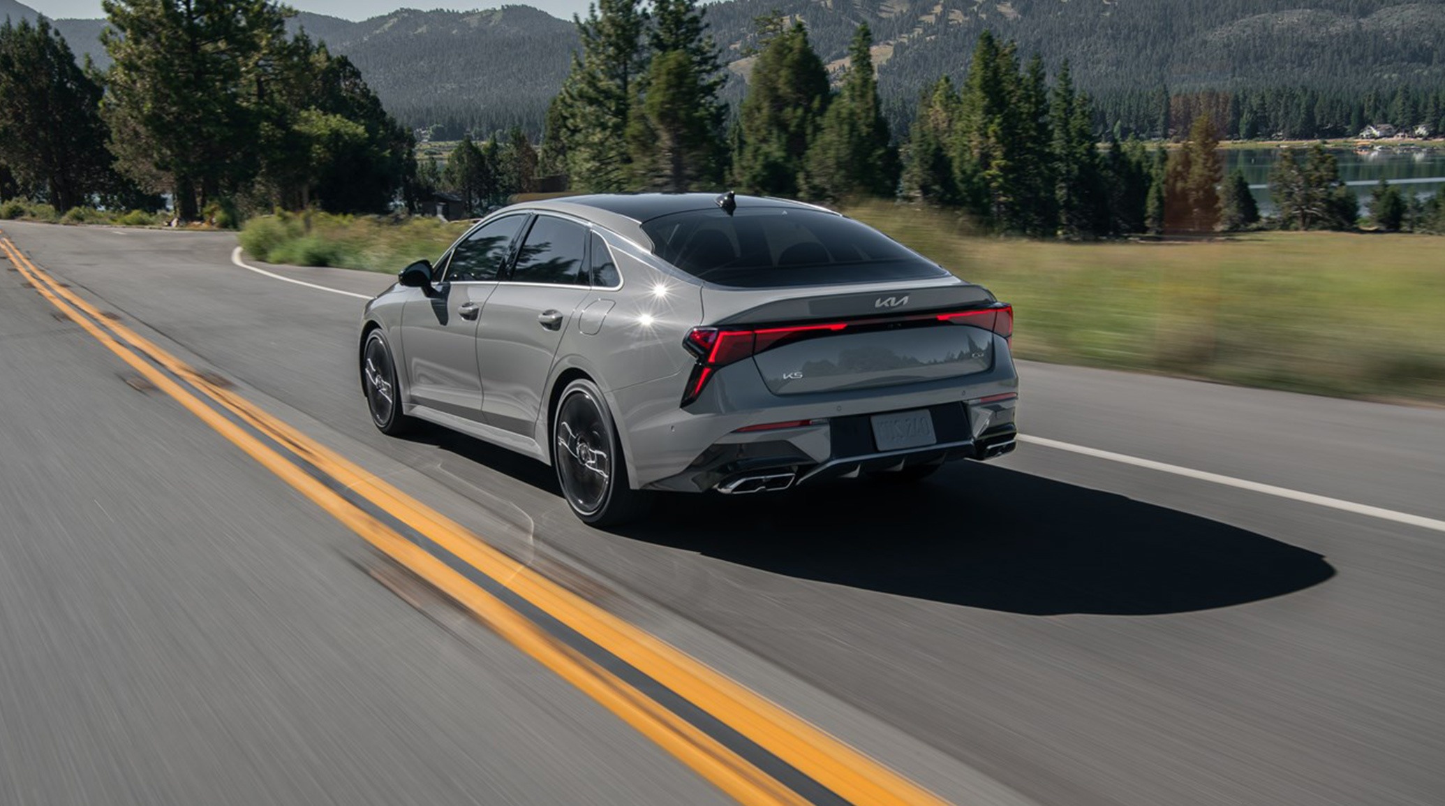 2025 Kia K5 GT-Line Overview near Glenview, IL