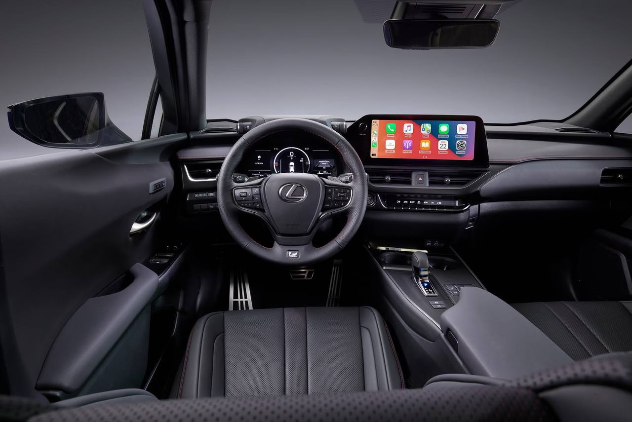 2025 Lexus UX 300h Dashboard