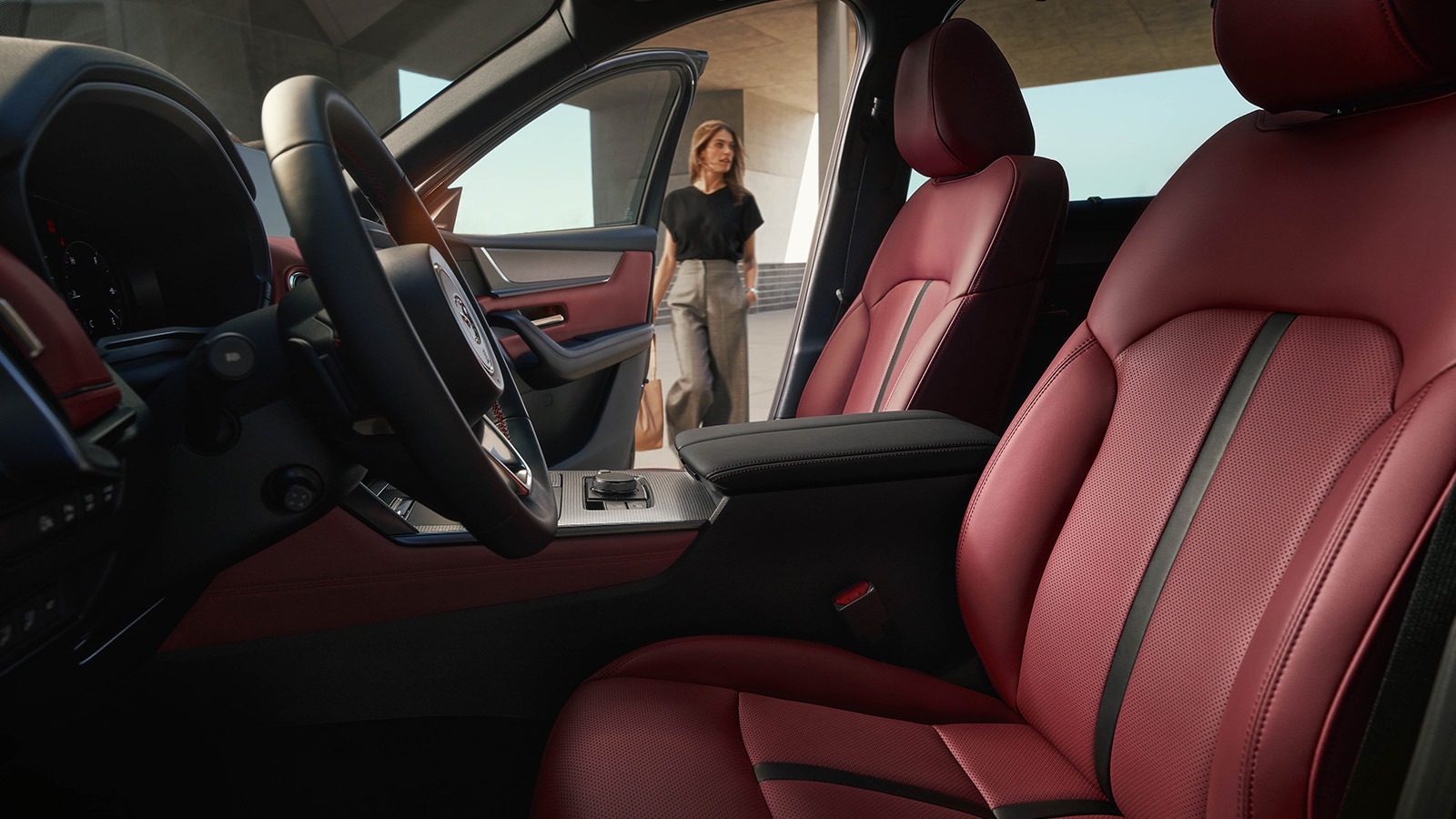 2025 MAZDA CX-70 Front Seats