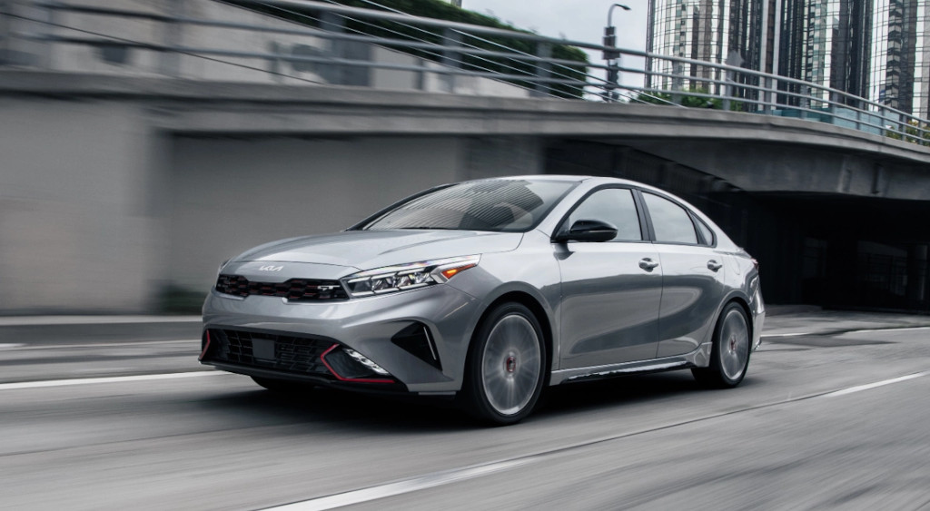 The Kia Forte GT-Line vs. The Kia Forte GT