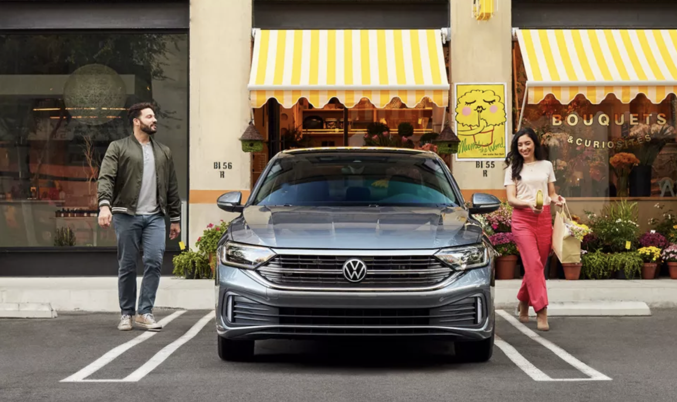 2024 Volkswagen Jetta vs 2024 Kia Forte near Greenbelt, MD