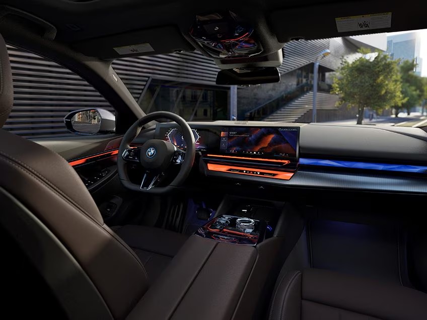 2025 BMW i5 Dashboard