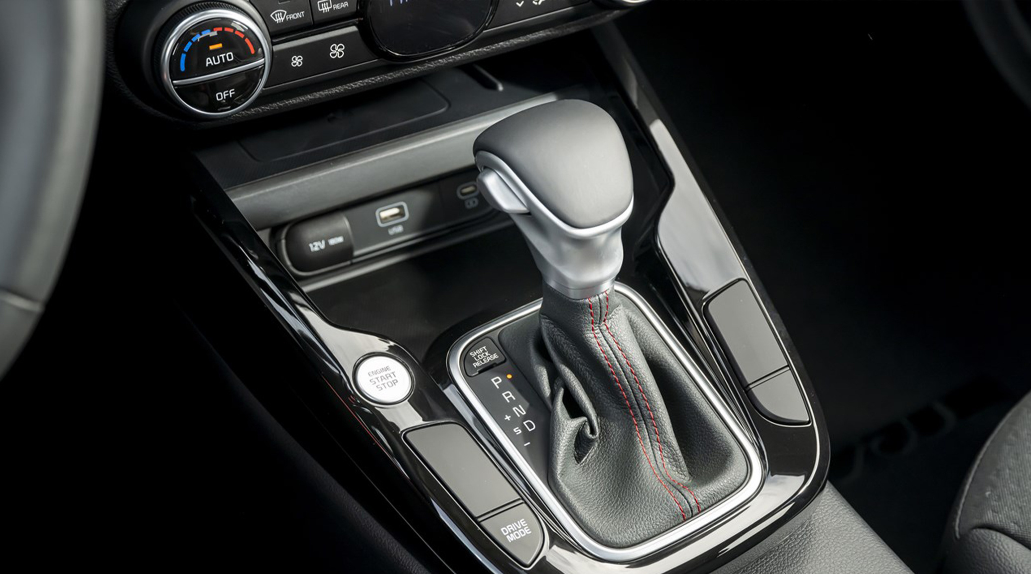 2025 Kia Soul Gear Shifter