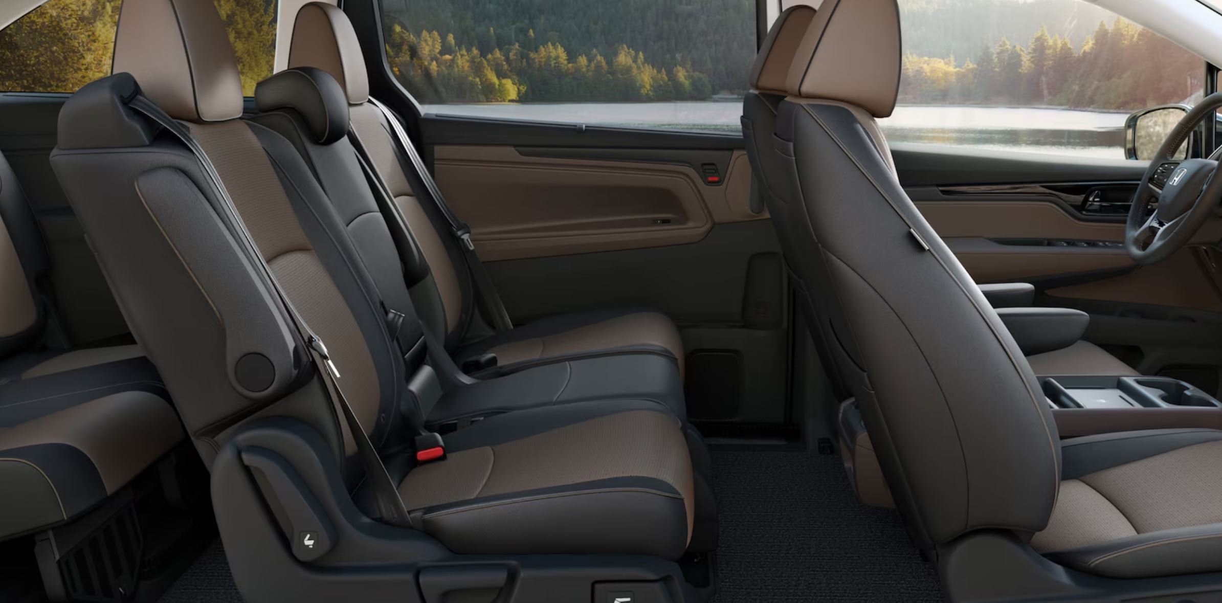 2025 Honda Odyssey Seating