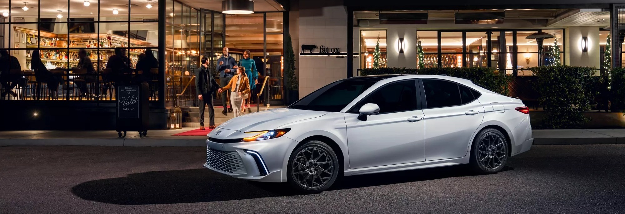 2025 Toyota Camry SE Overview near Woodbridge, VA