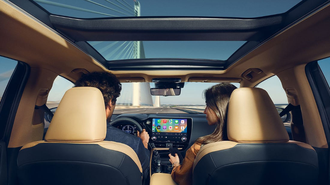 2025 Lexus NX 450h+ Moonroof