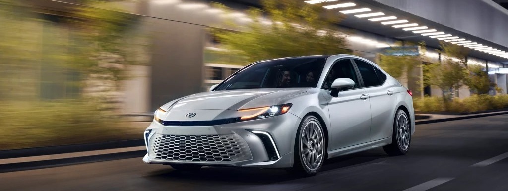 2025 Toyota Camry Trim Levels near Des Moines, IA