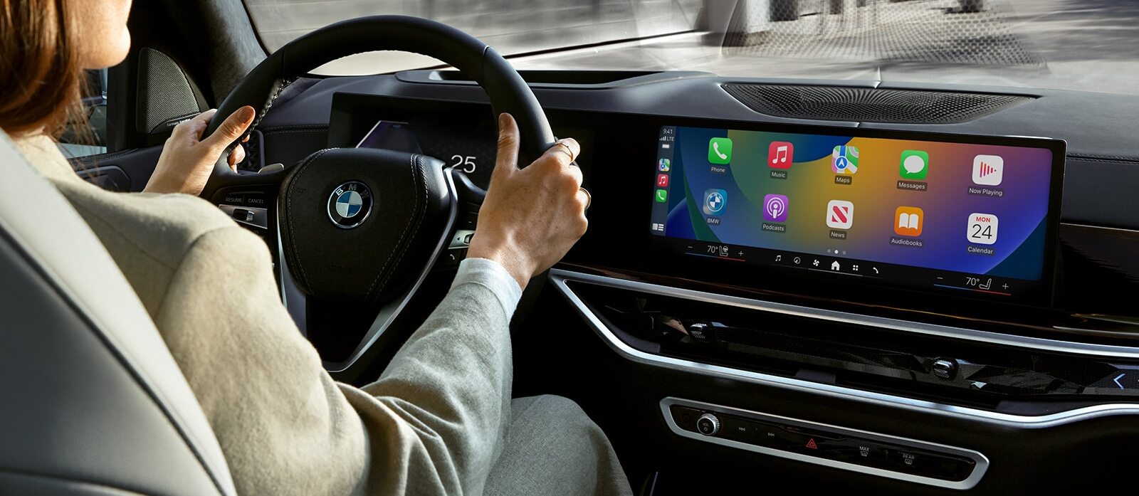 2025 BMW X5 Touchscreen
