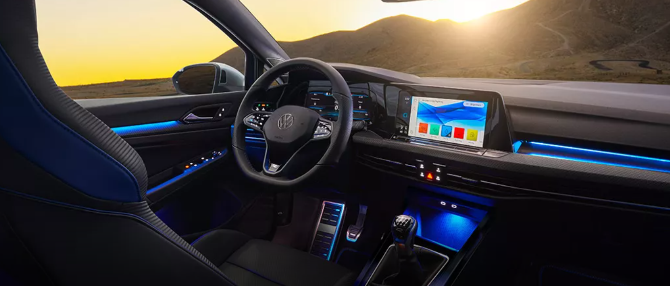 2024 Volkswagen Golf R Cockpit