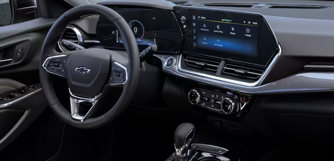 Por fuera el Trax es compacto: por dentro es versátil y está bien equipado.