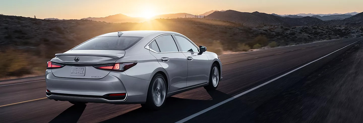 2025 Lexus ES 300h for Sale near East Hampton, NY