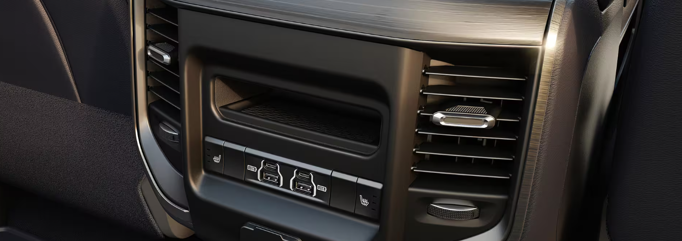 2024 Ram 2500 USB Ports