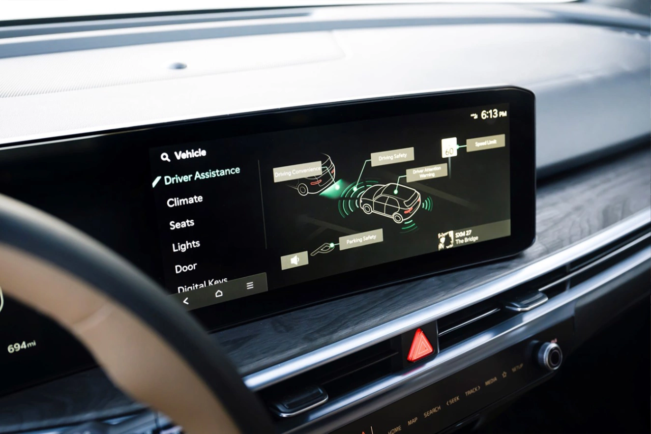 2025 Kia Sorento Touchscreen
