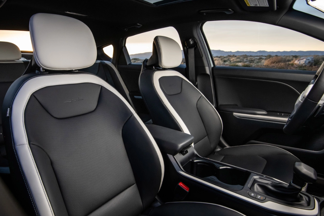 2025 Kia K4 Seating
