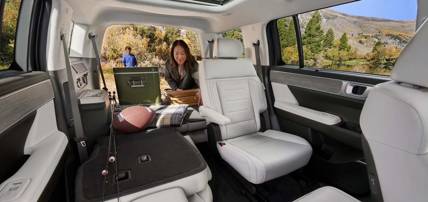 2025 Hyundai SANTA FE Cargo Area