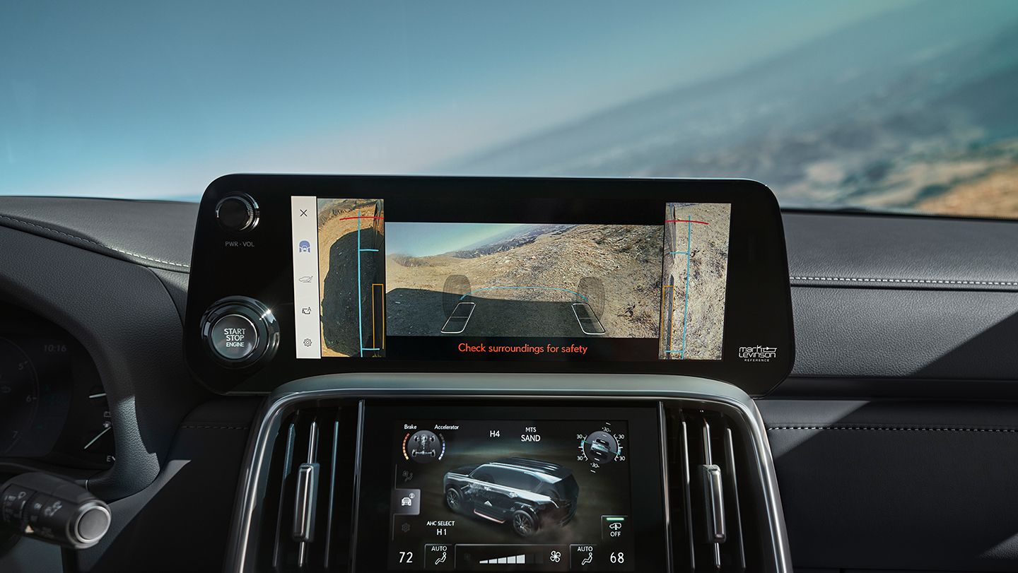 2024 Lexus LX 600 Touchscreen