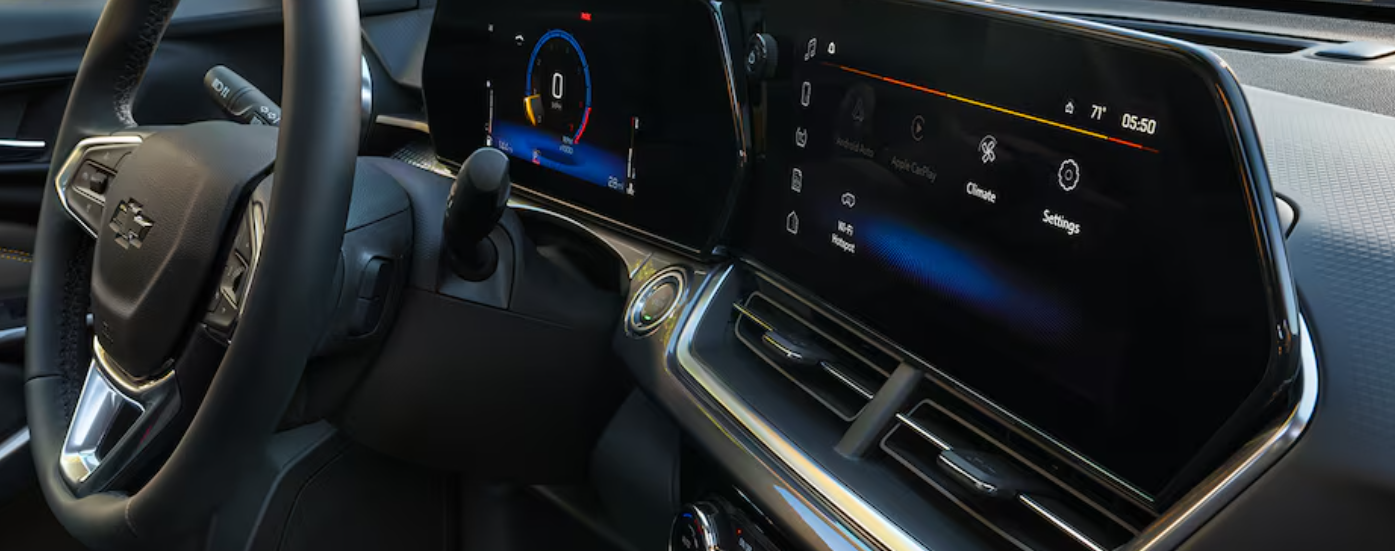 2025 Chevrolet Trax Gauge Cluster and Infotainment Screen