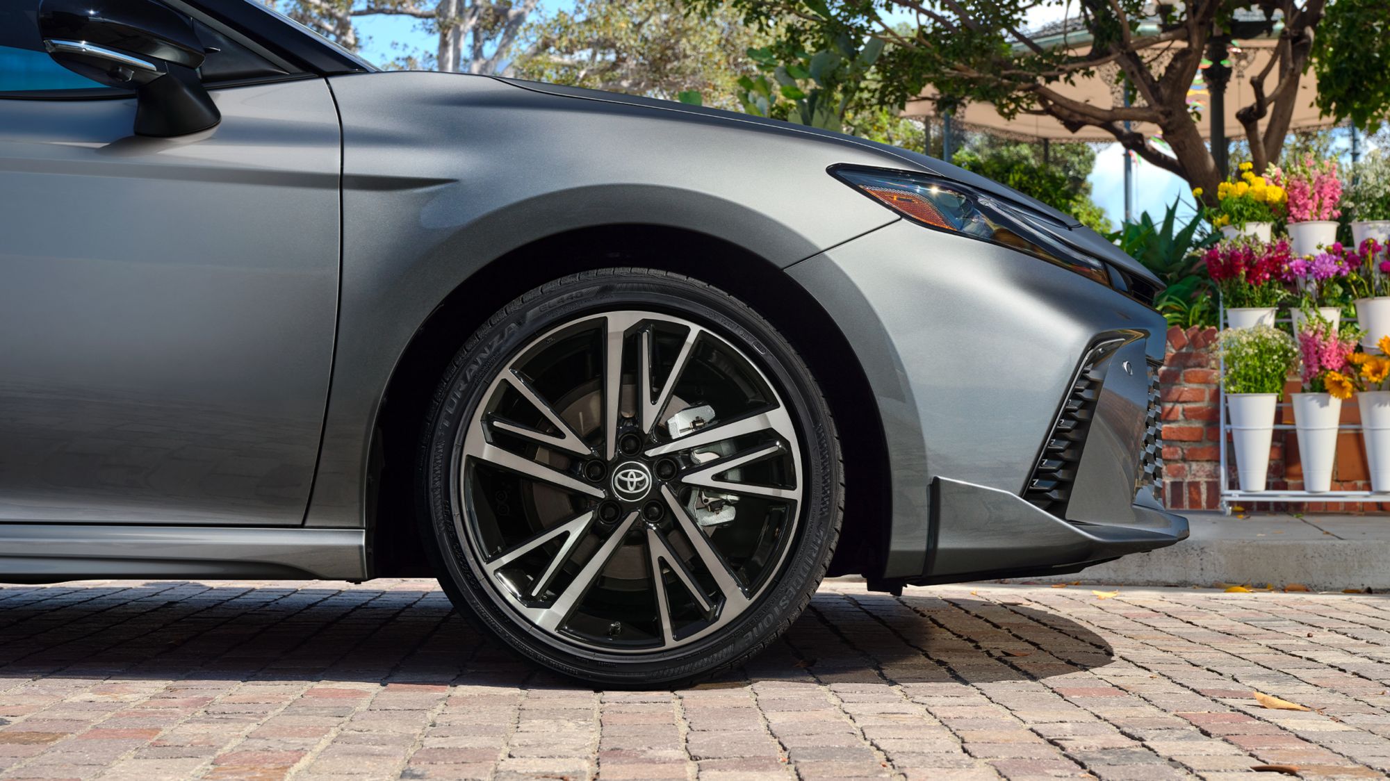 2025 Toyota Camry Front End