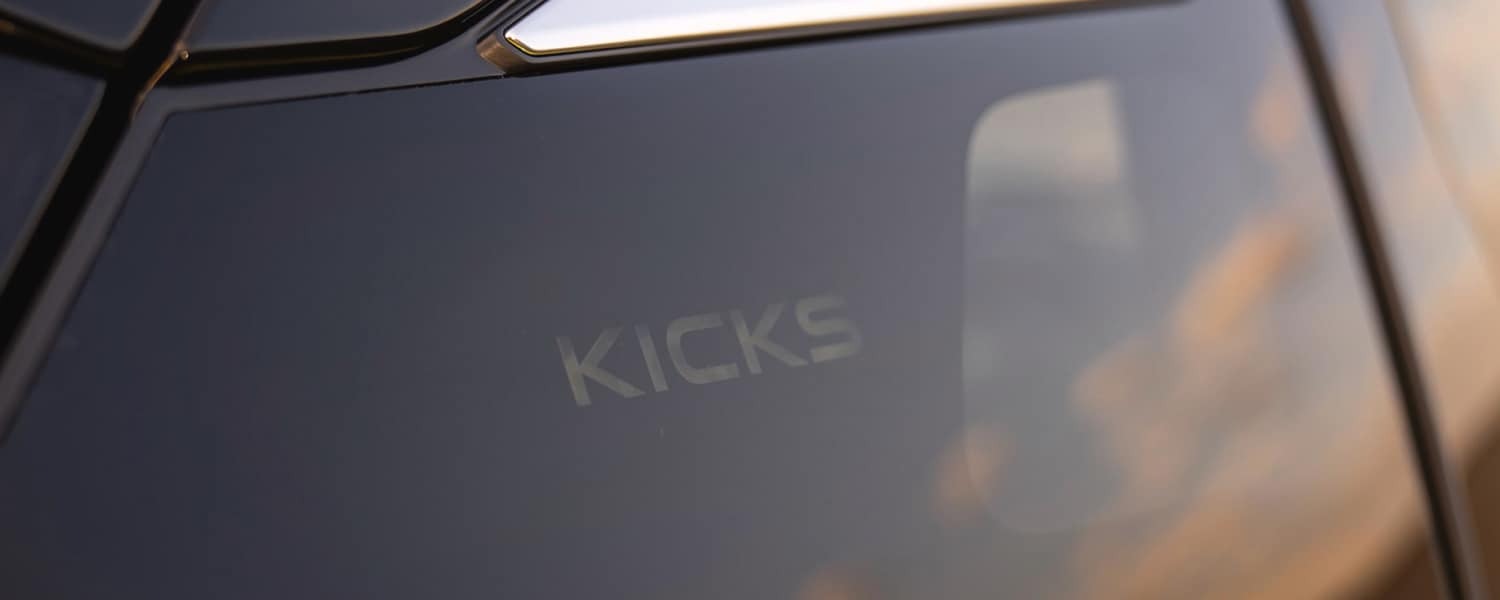 2025 Kicks Exterior