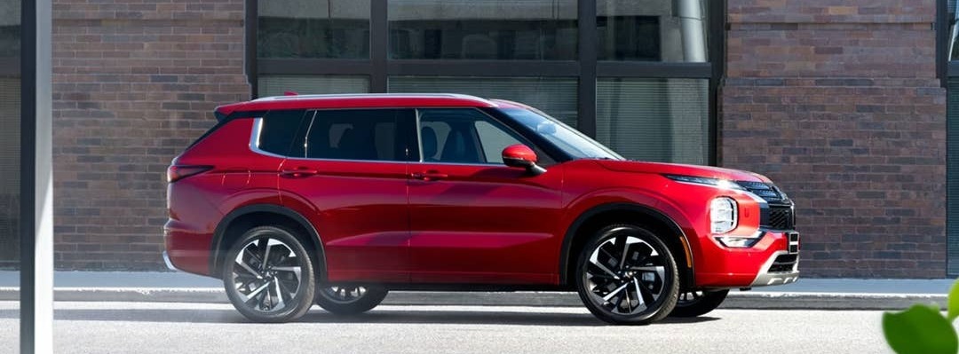 2024 Mitsubishi Outlander Lease in Attleboro, MA