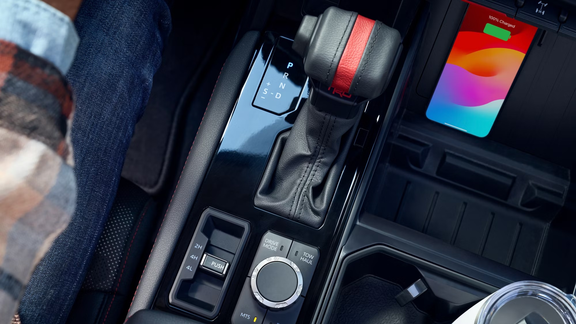 2025 Toyota Tundra Driver Controls