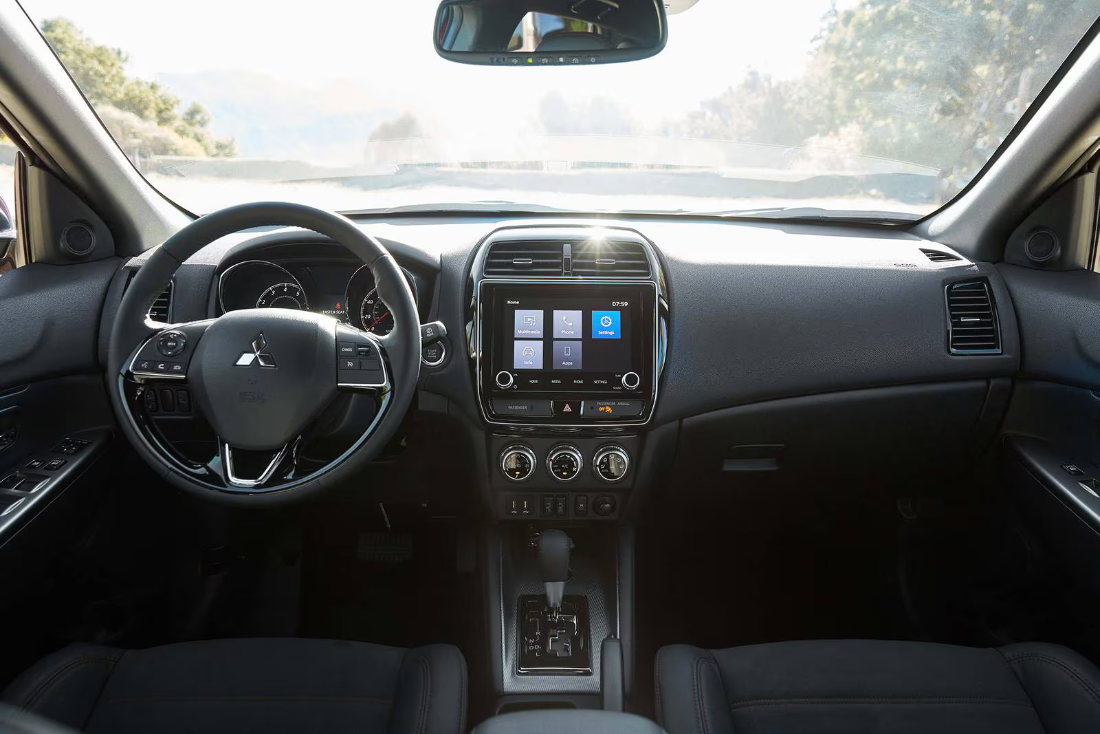 2024 Mitsubishi Outlander Sport Dashboard