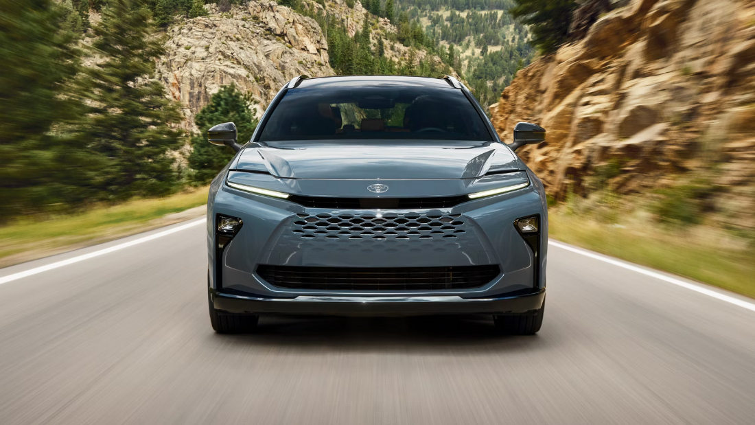 2025 Toyota Crown Signia for Sale near Cedar Rapids, IA