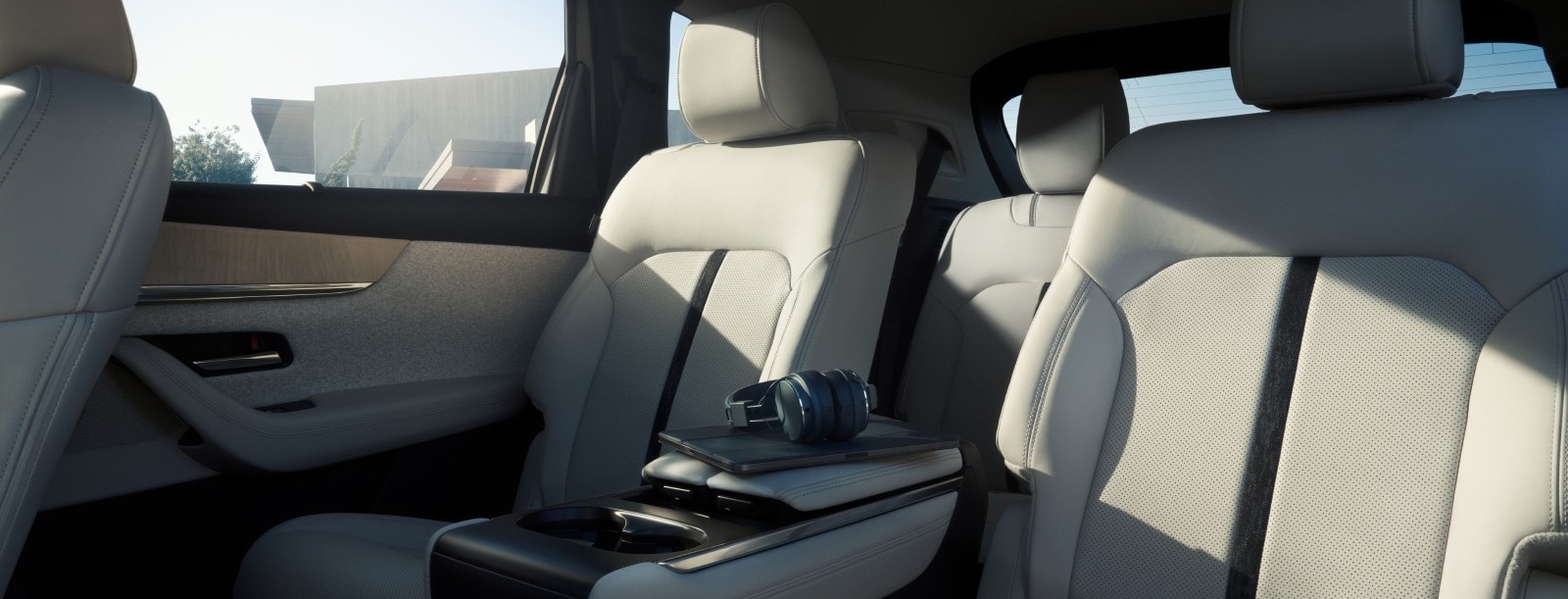 2025 MAZDA CX-90 Rear Seating