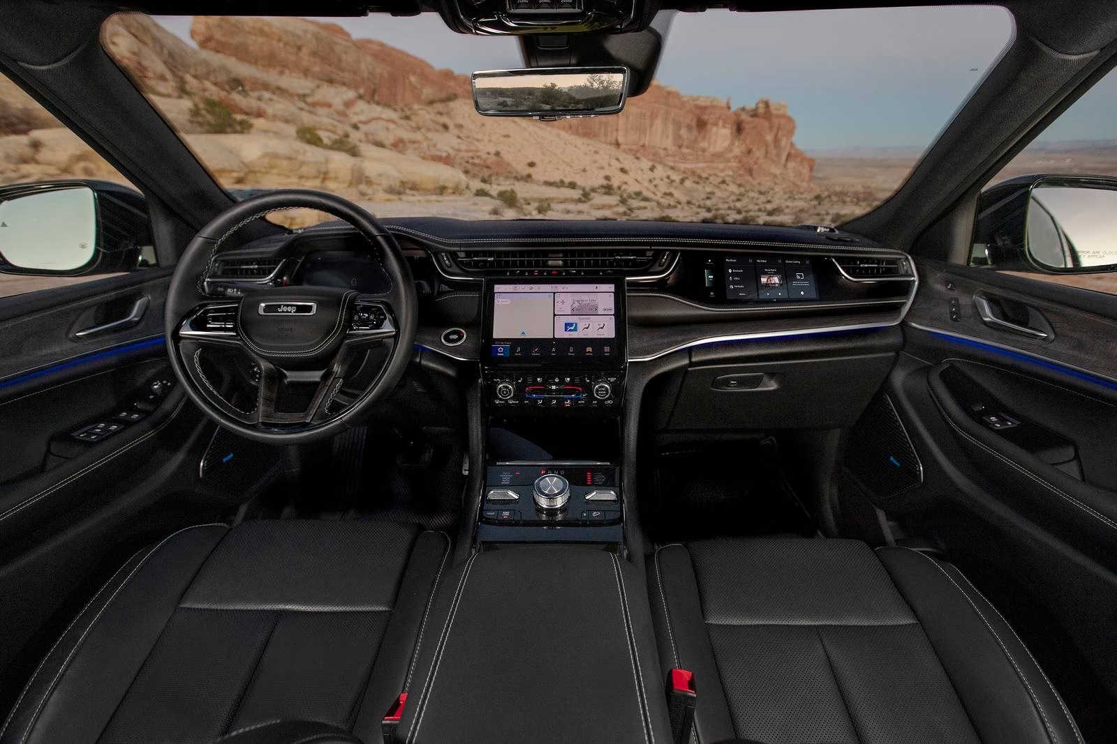 2024 Jeep Grand Cherokee Dashboard