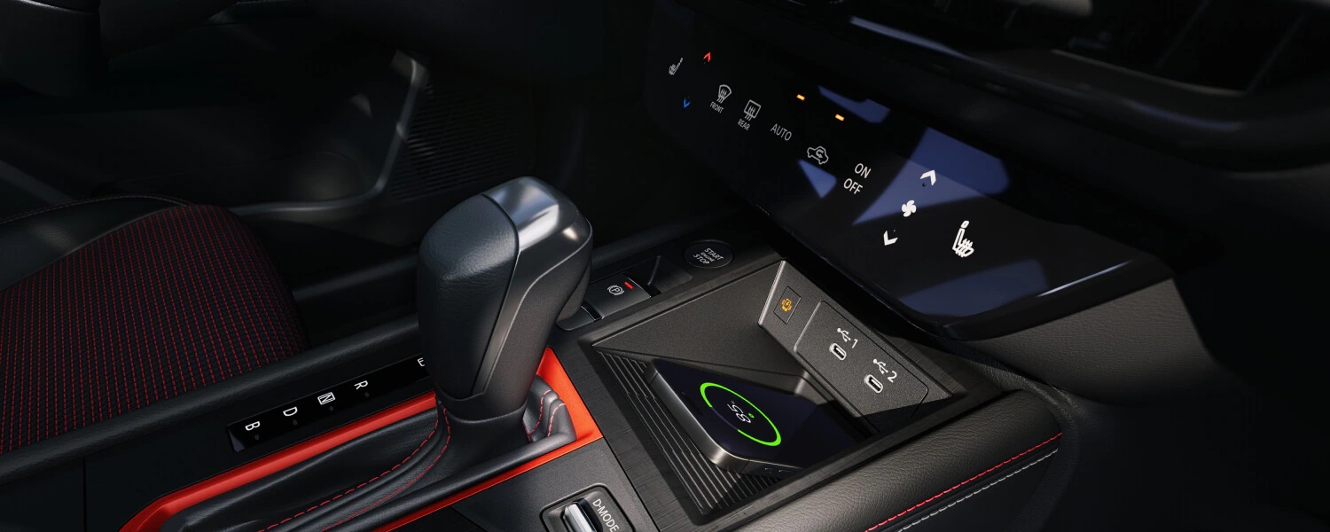 2025 Nissan Kicks Driver Controls