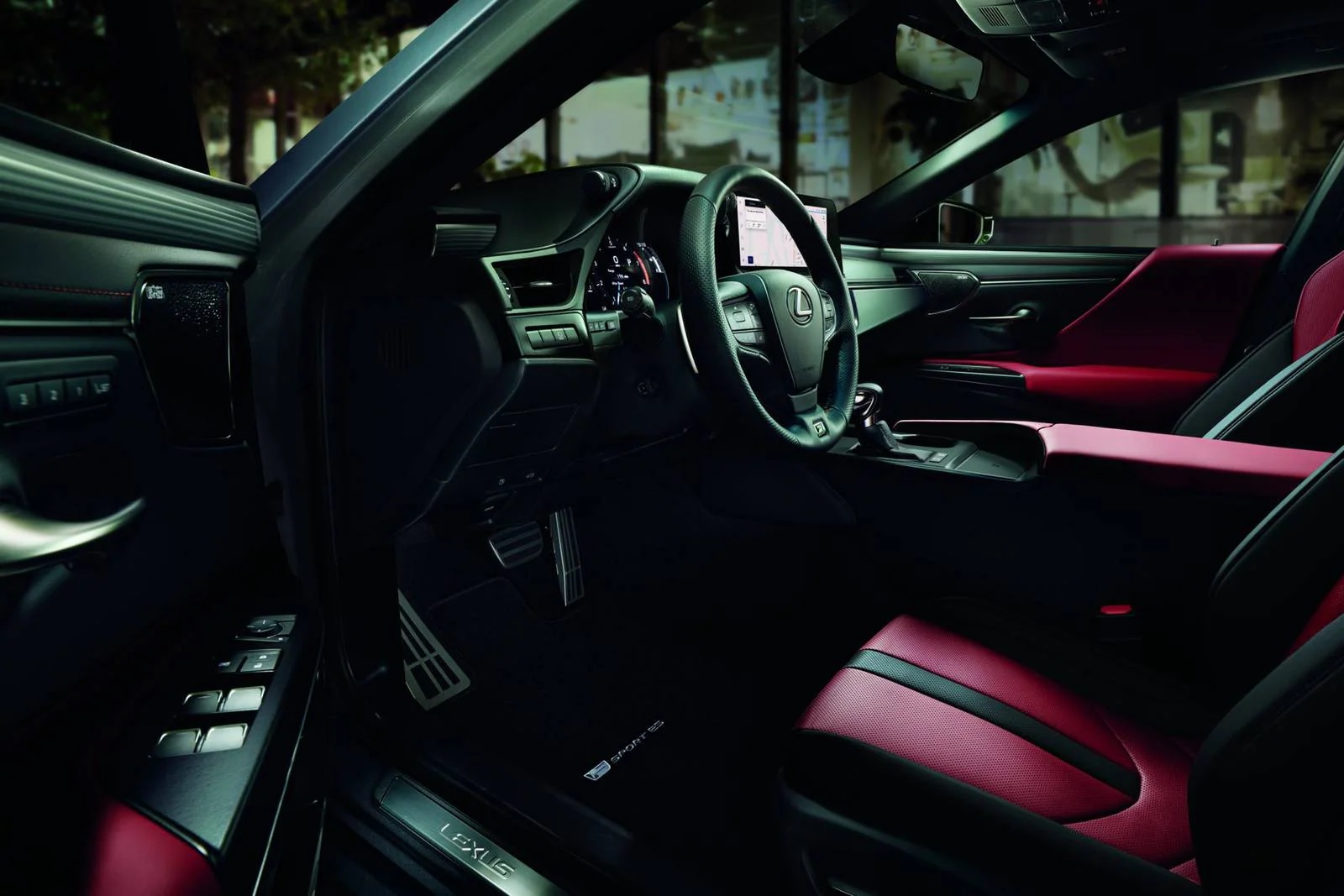 2025 Lexus ES 350 Front Interior