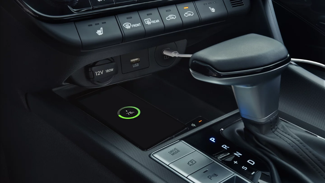 2025 Hyundai ELANTRA Wireless Charging