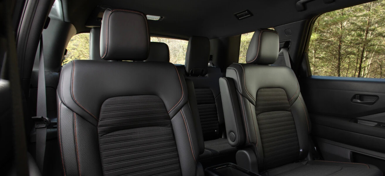 2025 Nissan Pathfinder Seating