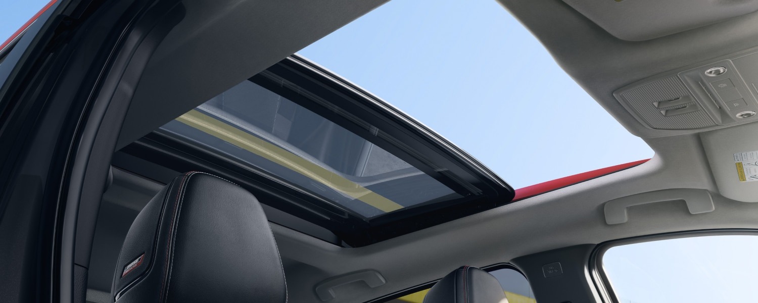 2025 Nissan Kicks Panoramic Moonroof